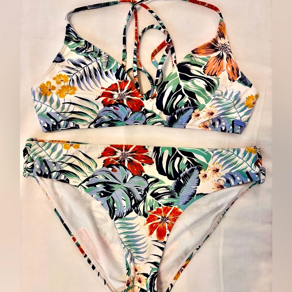 Roxy Tropical Print Bikini - Multicolor Bikini, Full coverage bottom.